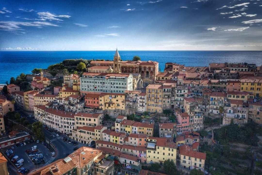 Tuffonelblu Apartman Ventimiglia Kültér fotó