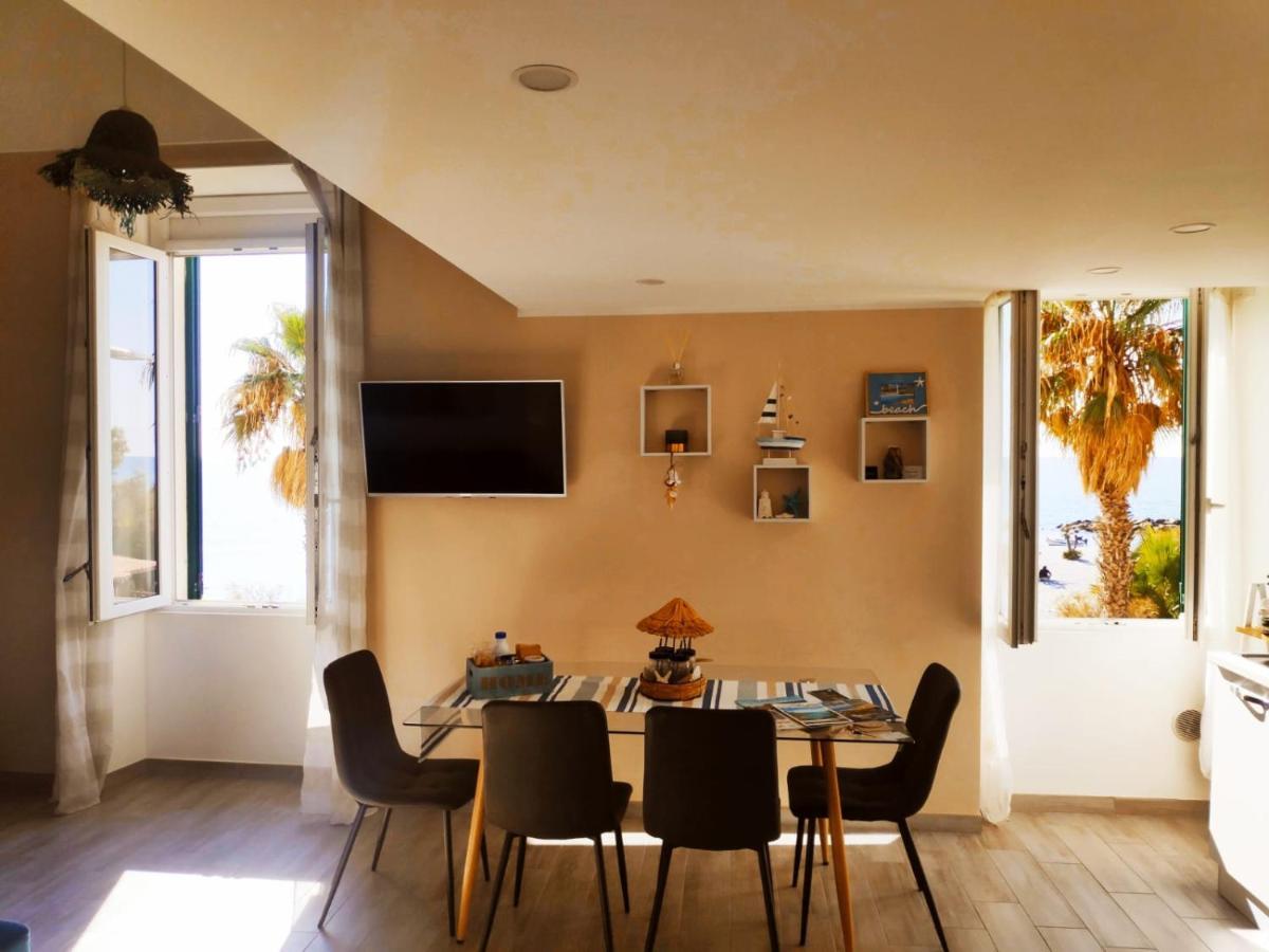 Tuffonelblu Apartman Ventimiglia Kültér fotó