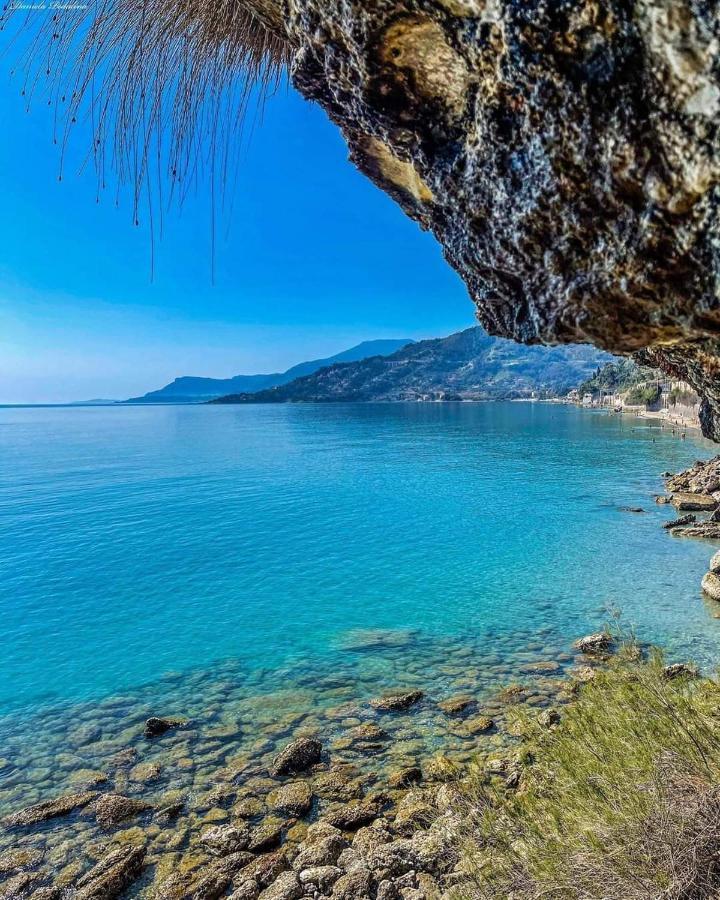 Tuffonelblu Apartman Ventimiglia Kültér fotó